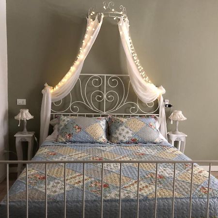 Bed and Breakfast Residenza Fiori Di Grano Мілан Екстер'єр фото
