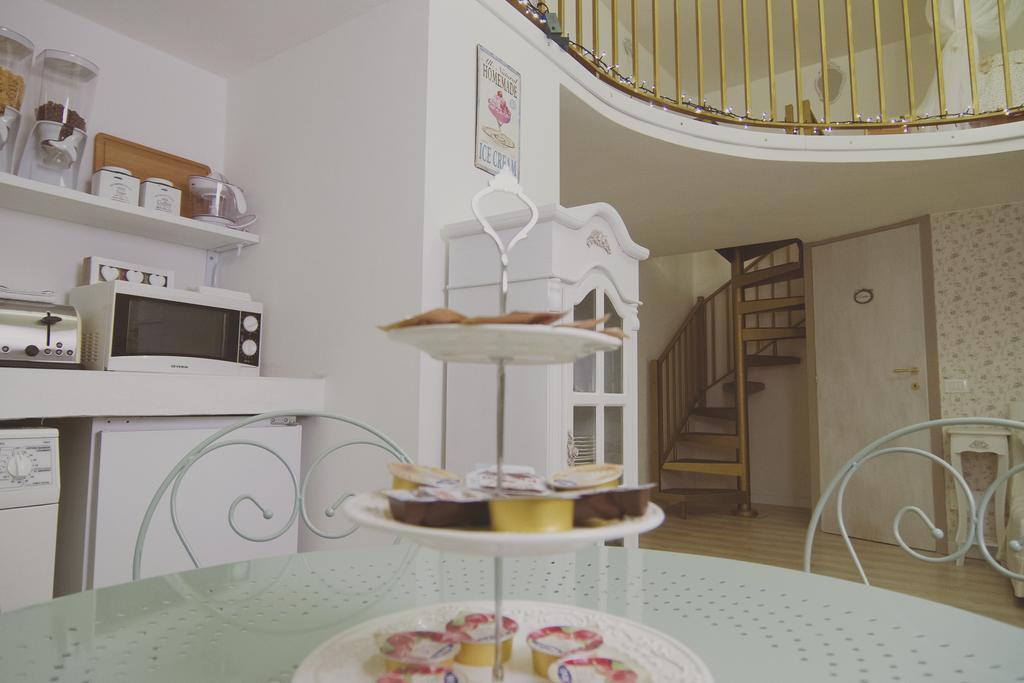 Bed and Breakfast Residenza Fiori Di Grano Мілан Номер фото